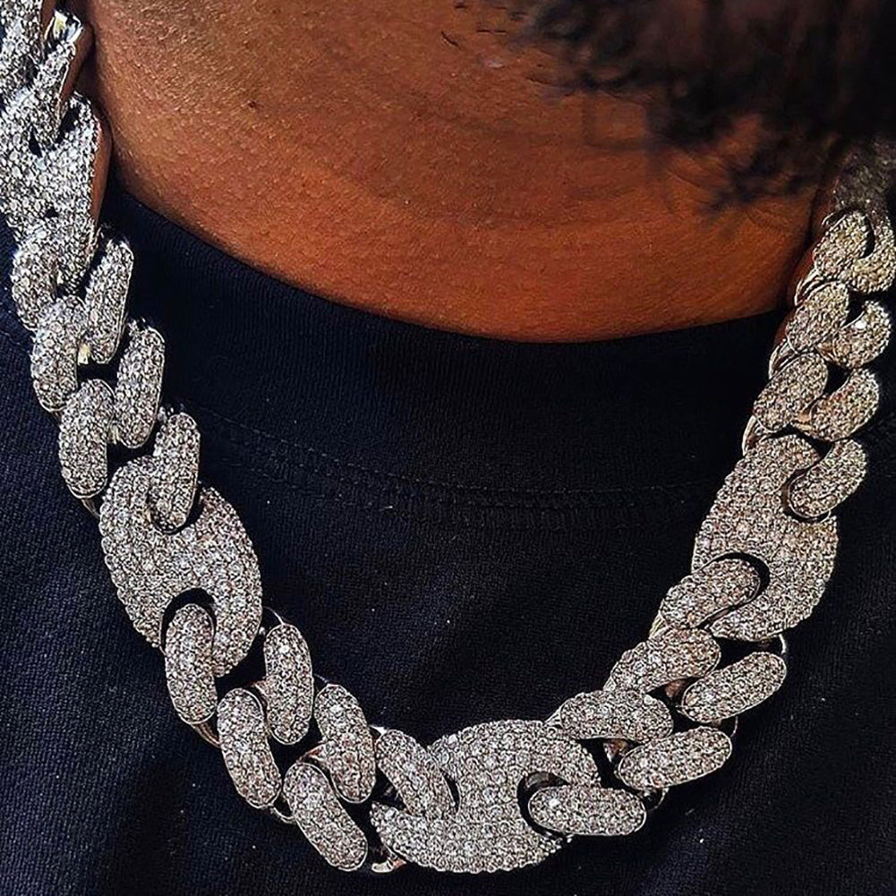 Collar Nariz de Cerdo Hombre con Circonitas y Hebilla Caja Grande – Joyería Hip Hop Urbana