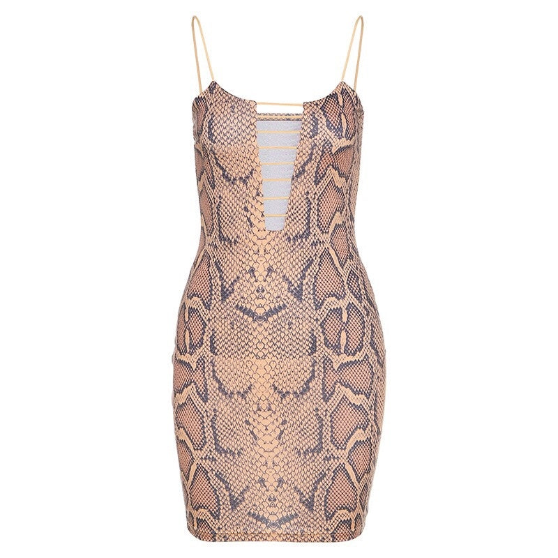 Vestido ajustado con estampado de serpiente
