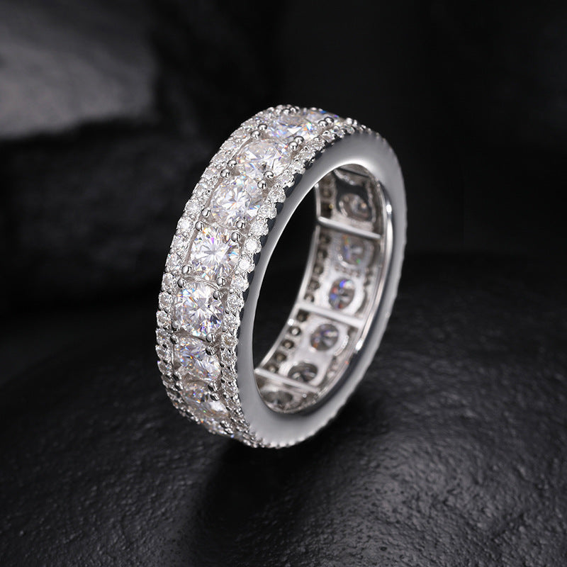 Anillo de Moissanita Exquisito en Plata S925 –Elegancia y Brillo Inigualable