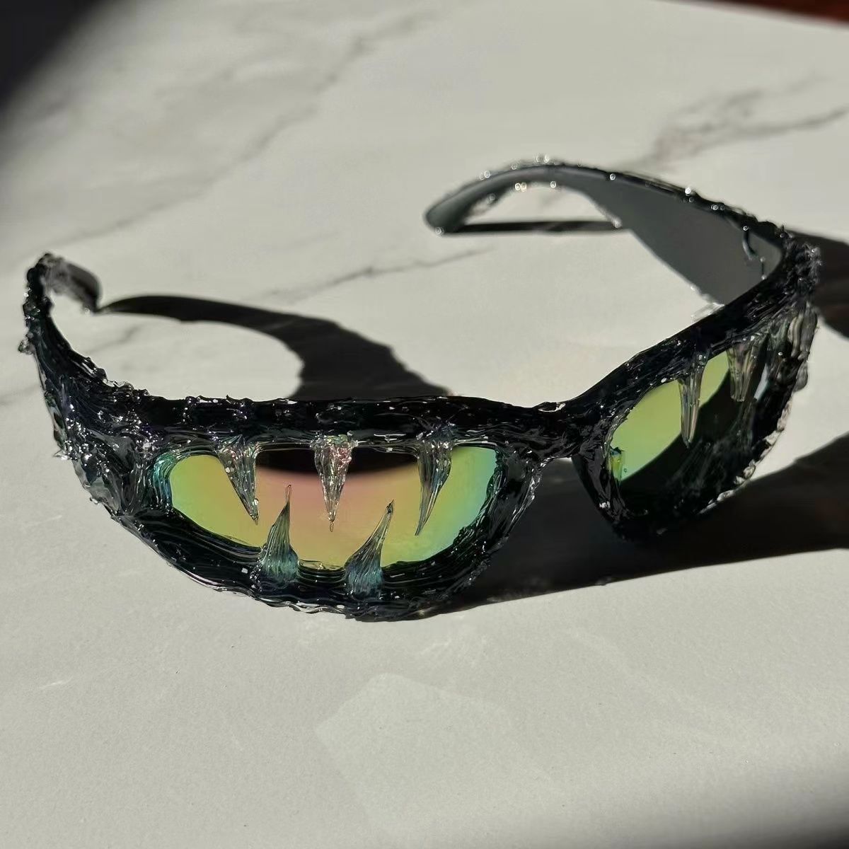 Gafas de Sol Epoxi Atigrado Oscuro Americano – Look Misterioso y Trendy