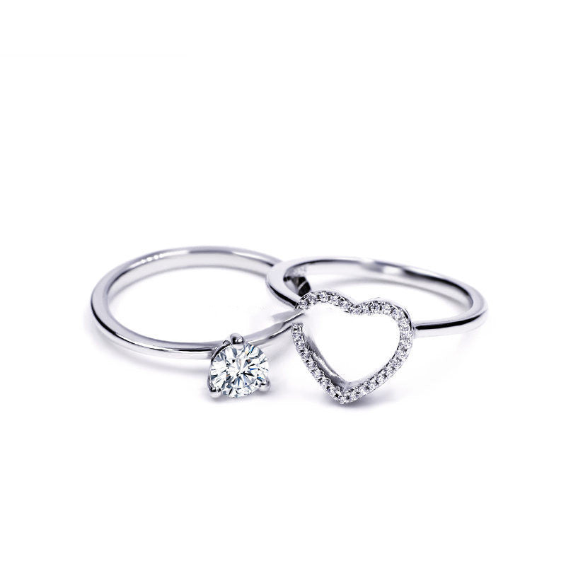 Anillo de moissanita con diamantes en forma de Corazón – Amor que brilla.