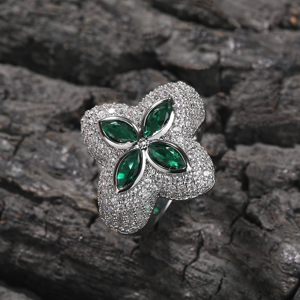 Anillo de trébol verde Ice Out con circonitas cúbicas, joyería trap punk para hombre y mujer.