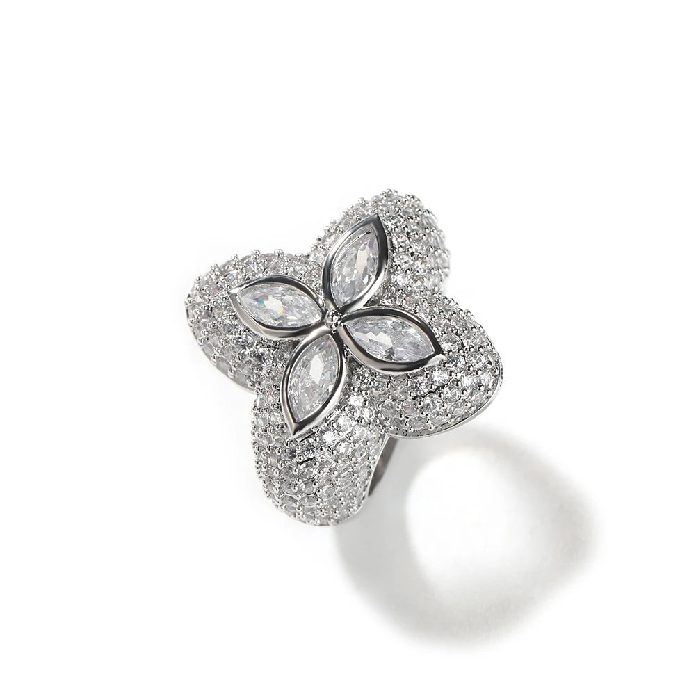 Anillo de trébol verde Ice Out con circonitas cúbicas, joyería trap punk para hombre y mujer.
