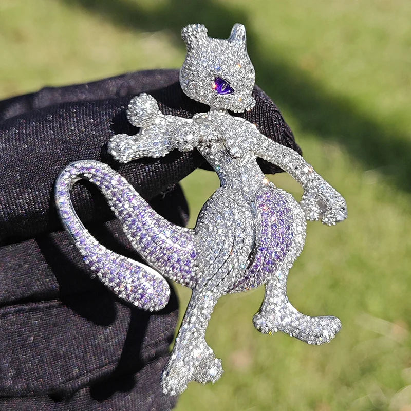 Colgante Ice Out con personaje cartoon y circonitas cúbicas 5A+ en oro, plata o púrpura – Joyería Hip Hop Trap Hombre