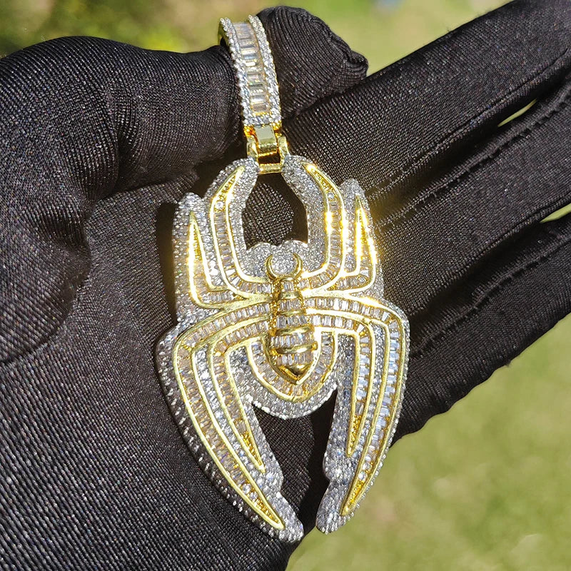 Colgante Ice Out de araña con circonitas cúbicas 5A+ para hombre, estilo hip hop trap, en dorado y plateado.