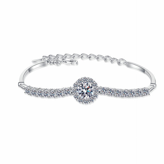 Pulsera de plata de ley S925 con moissanita y diseño estrella