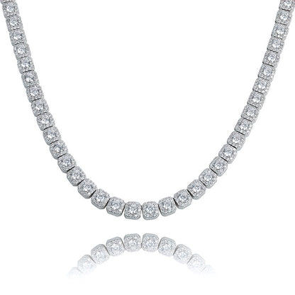 Collar de Ciruela de Circonitas – Estilo Plum Blossom Elegante