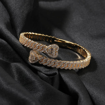 Pulsera Corazón Ice Out Estilo Cubano – Circonitas Baguette Lujo Mujer
