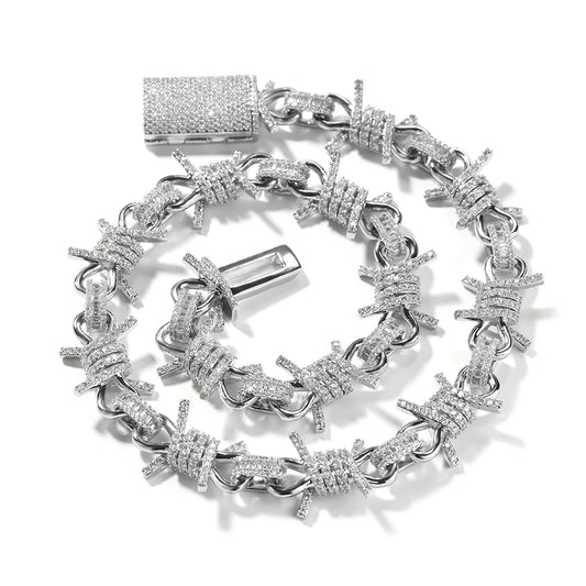 Collar Ice Out con diseño de alambre de espino y circonitas baguette de 19 mm estilo hip hop trap para hombre.